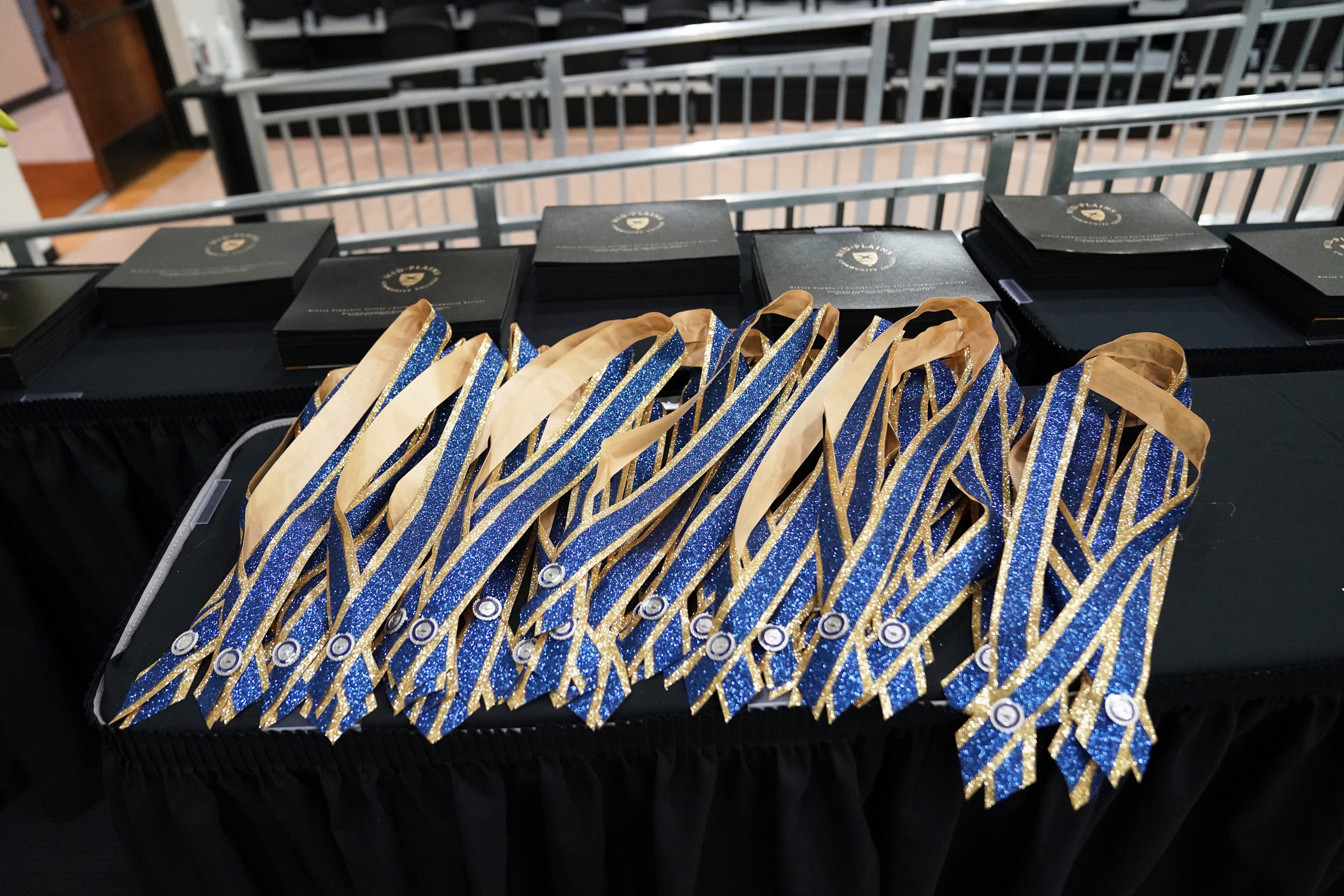 ADN pinning preview