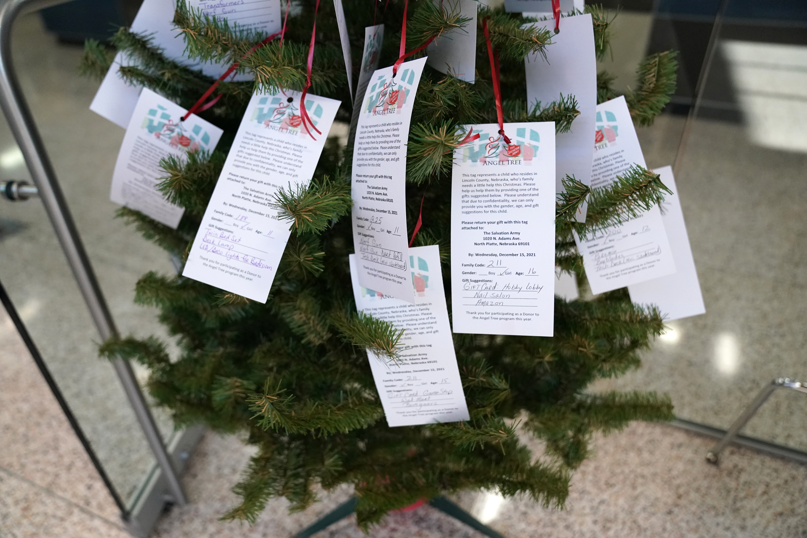 angel tree tags